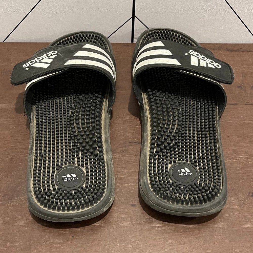 Mens Slides - Picture 2 of 2